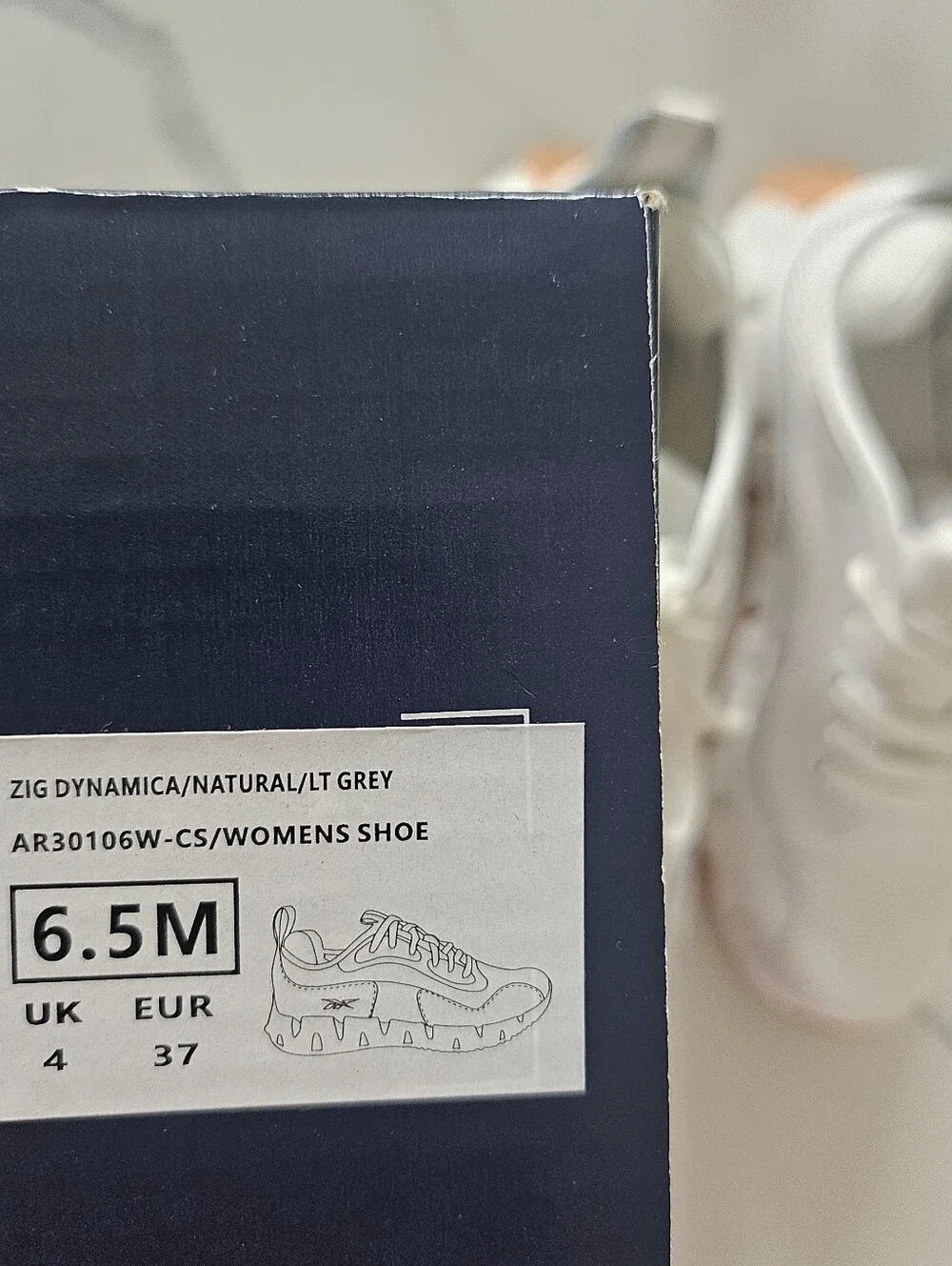 Reebok lightweight sneakers